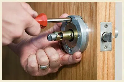 Northbrook IL Locksmith Store Northbrook, IL 847-221-9190 - 10-residential-lockouts